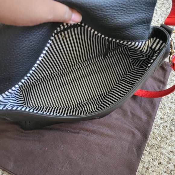 Kate Spade Large Leather cross body or hand bag satchel. Black red and cream - Picture 4 of 8